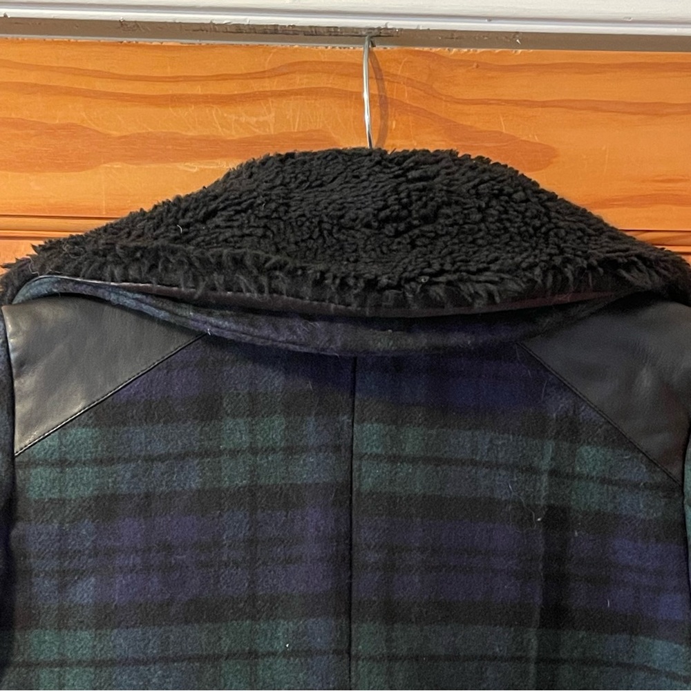 Steve Madden Plaid Peacoat with Faux Shearling Collar NWT - Picture 12 of 13